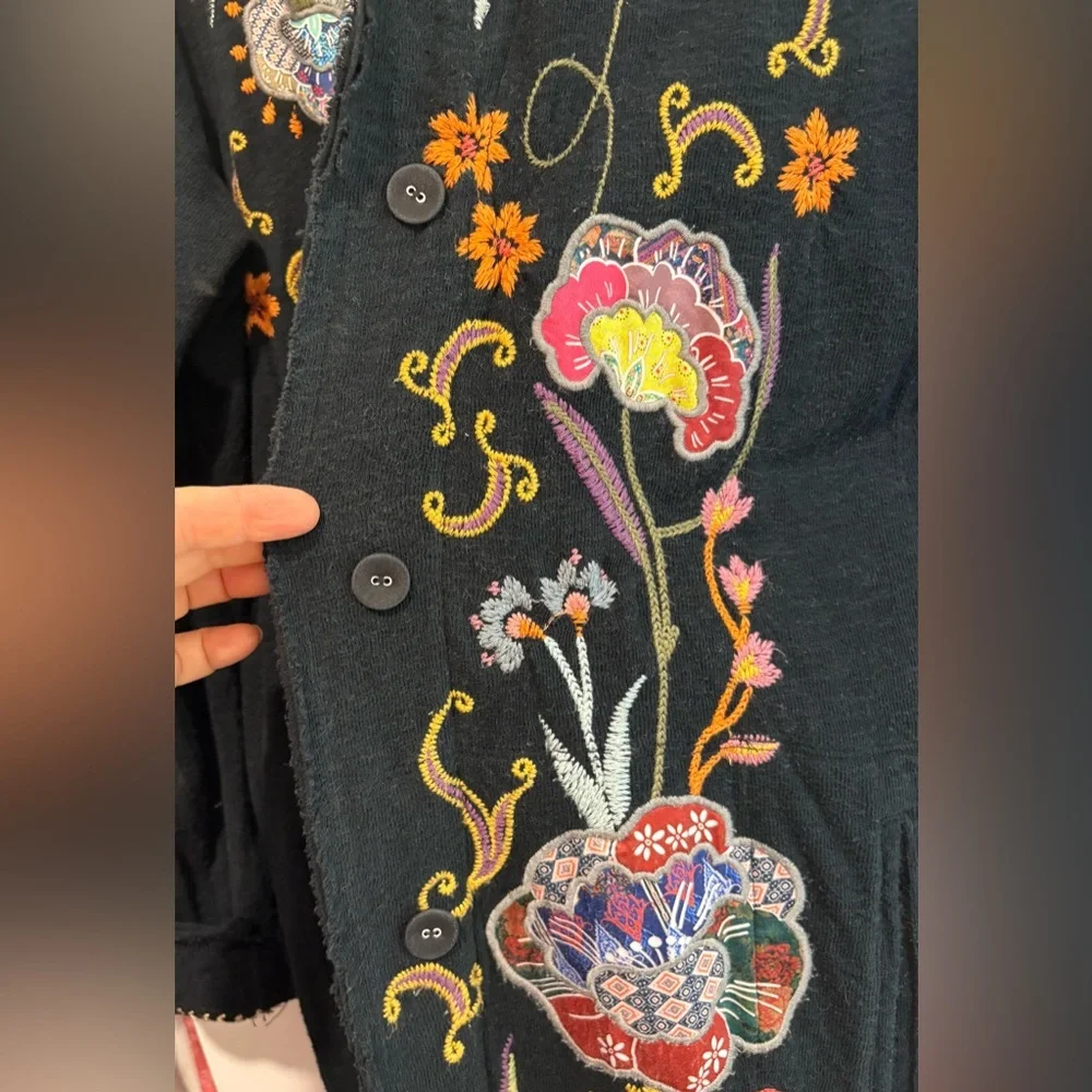 Johnny Was Biya TARIA APPLIQUE CARDIGAN - Picture 11 of 13
